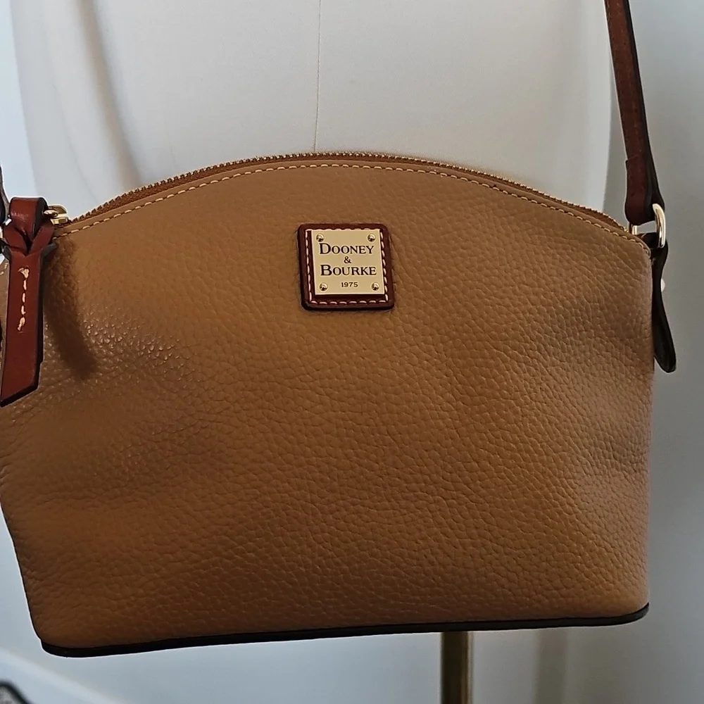 Dooney & Bourke Pebbled Leather Crossbody Bag - Picture 2 of 9